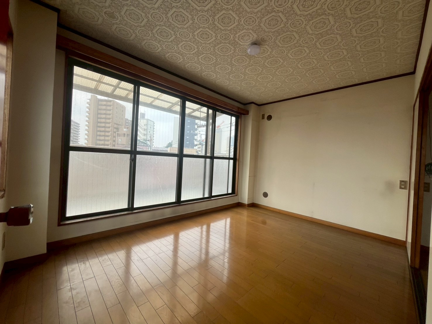 戸建 川口市本町３丁目の洋室