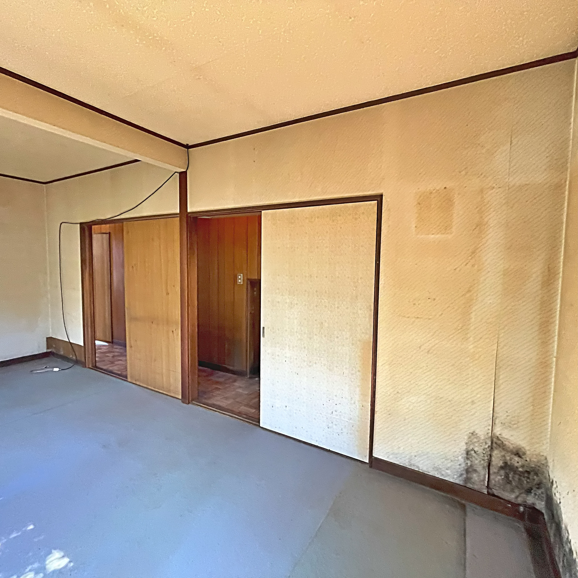 室蘭市白鳥台2丁目35-14　中古住宅の洋室