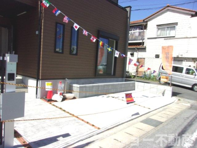 GRAFARE市原市白金町　新築戸建の駐車場