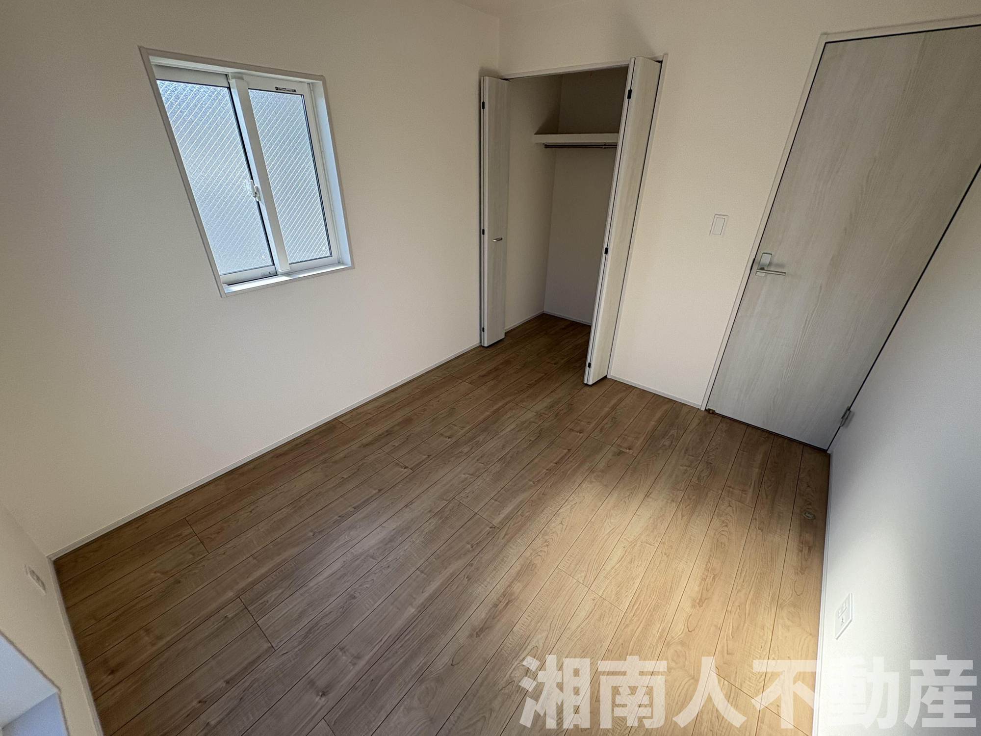 平塚市南原２丁目１４１新築戸建ての洋室|洋室です
