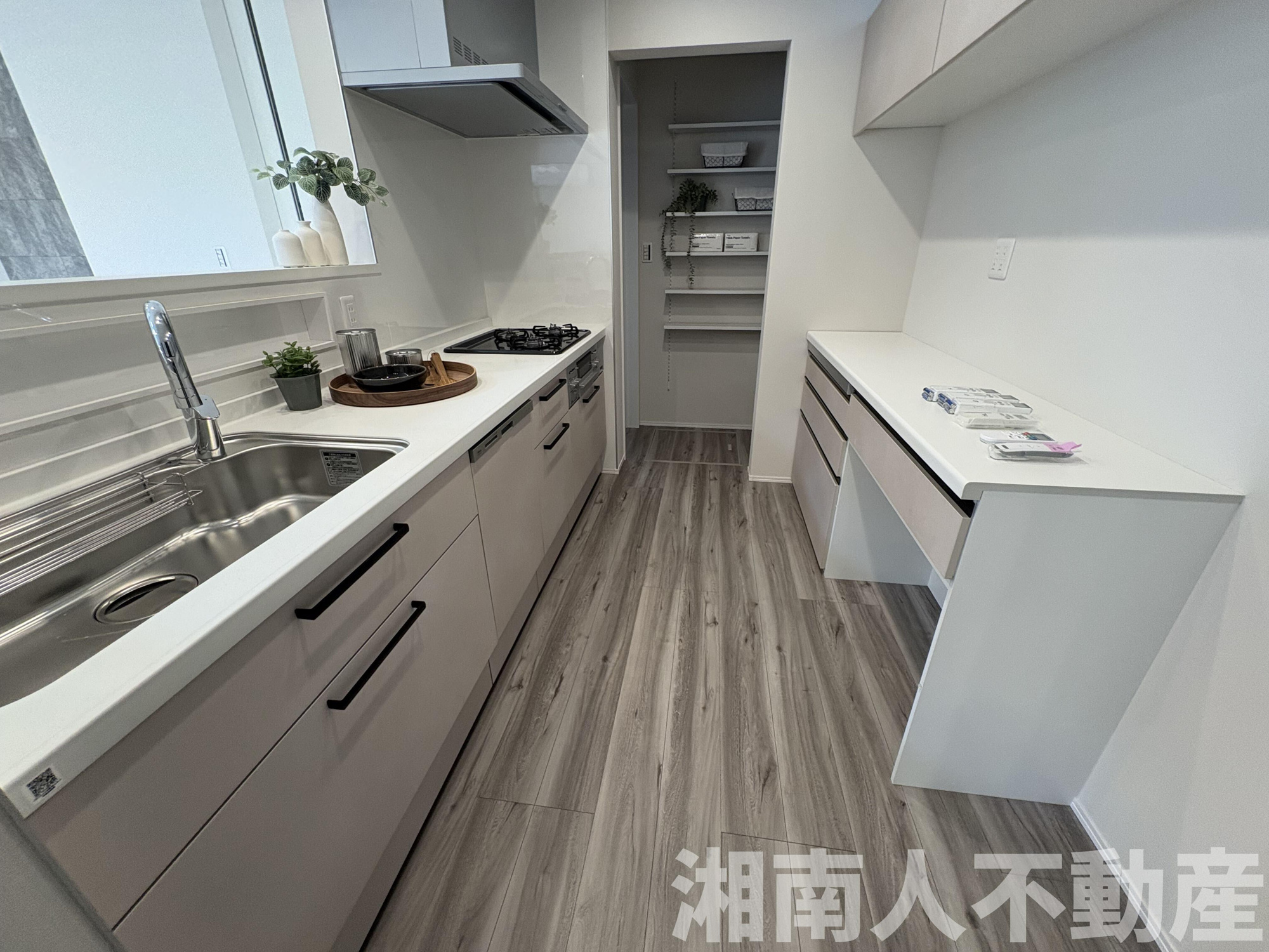 平塚市南原２丁目１１７－４新築戸建てのキッチン|コンパクトなキッチンで掃除もラクラク