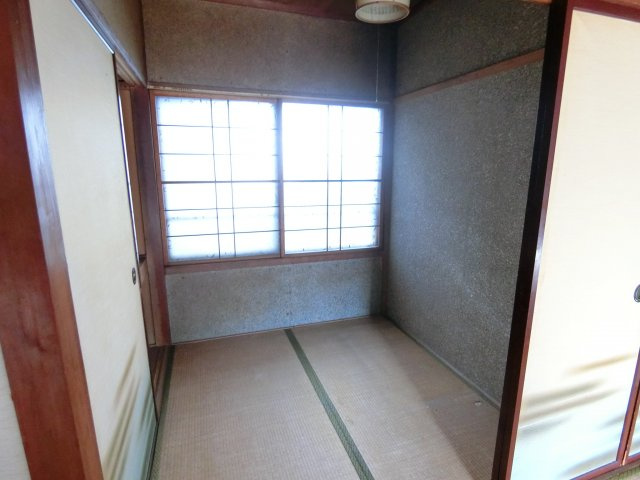 伊達市南稀府町266-69　中古住宅の和室|和室があれば客間としても活用できます