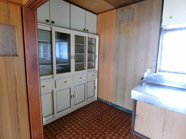 伊達市南稀府町266-69　中古住宅のキッチン