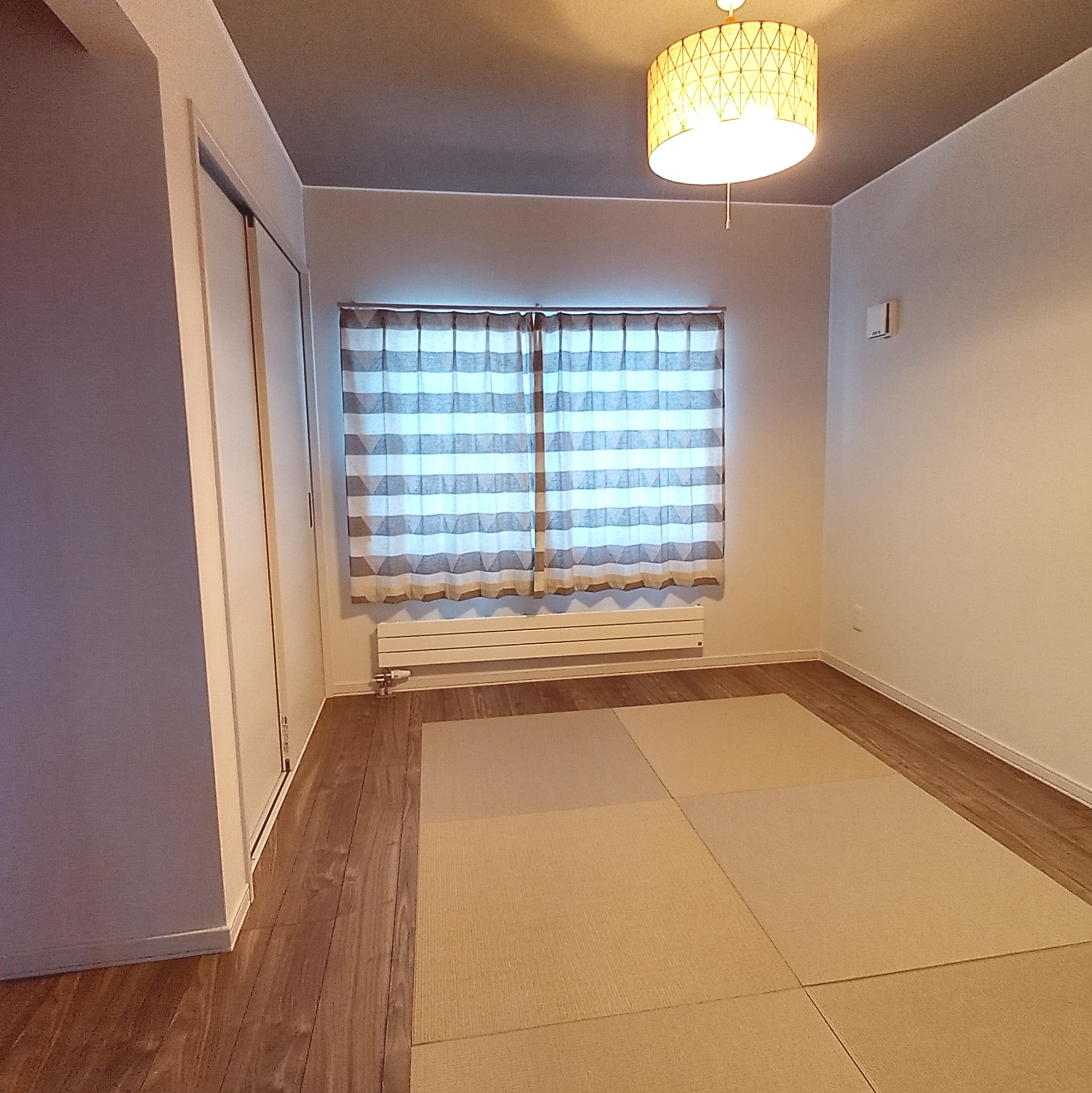 室蘭市八丁平5丁目7-12　中古住宅の和室