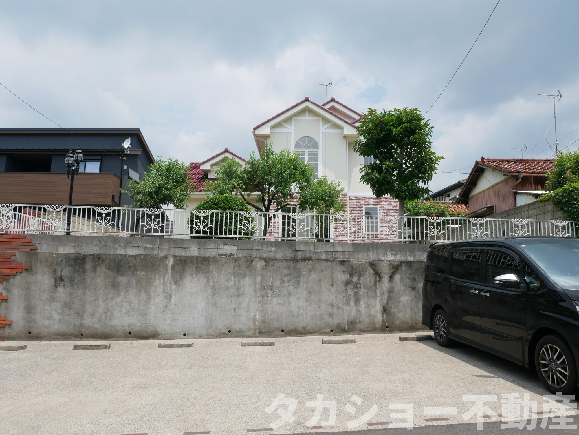 市原市大厩　中古戸建の駐車場