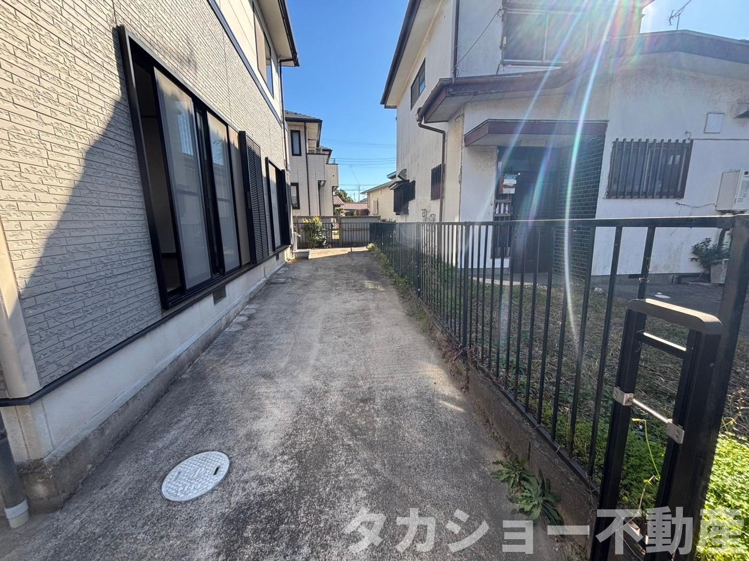 市原市八幡　中古戸建の駐車場