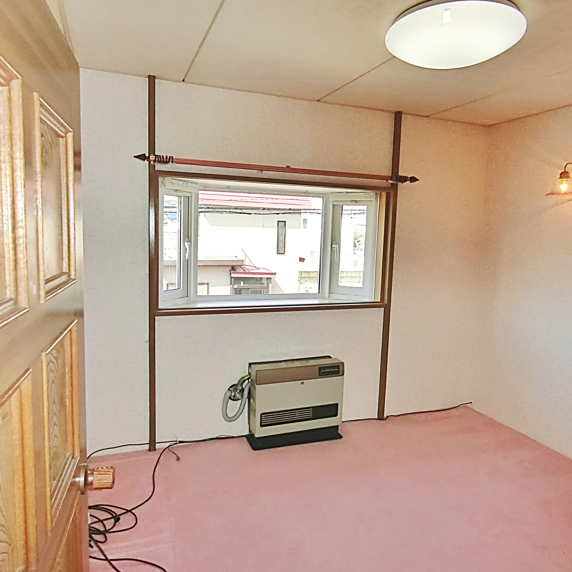 登別市若草町2丁目12-5　中古住宅の洋室