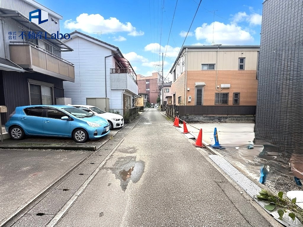ジオヴィスタ　葵区　平和一丁目12期　全1棟の前面道路含む現地写真|●前面道路● 
4ｍ以上の前面道路♪