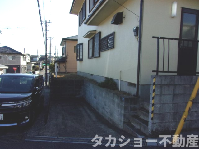市原市椎の木台　中古戸建の駐車場