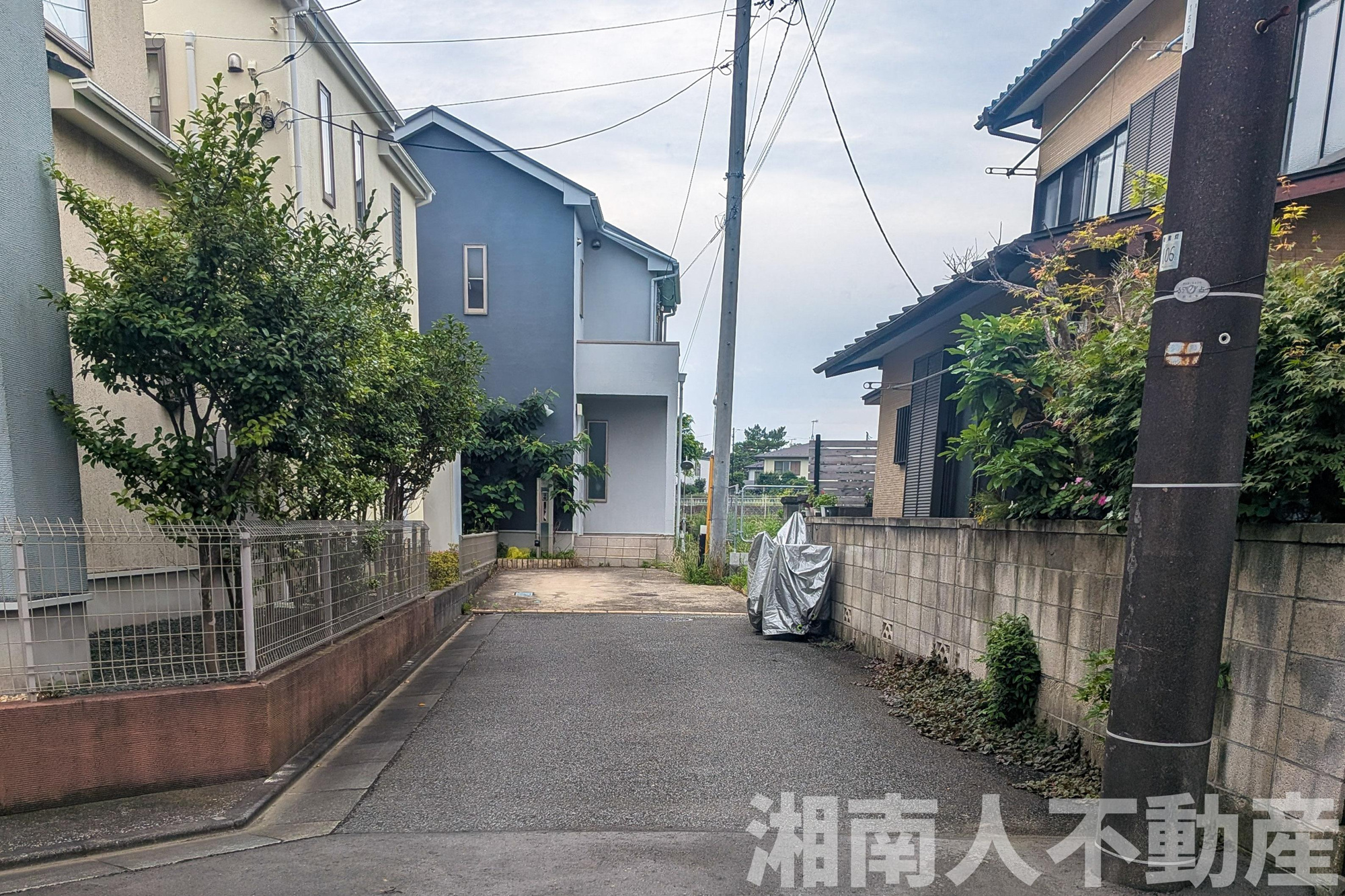 藤沢市片瀬５丁目１８－１戸建の周辺
