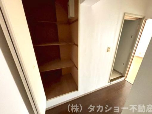 サウスヒルズ中央　16号棟の収納|大きなものも収納できそうです