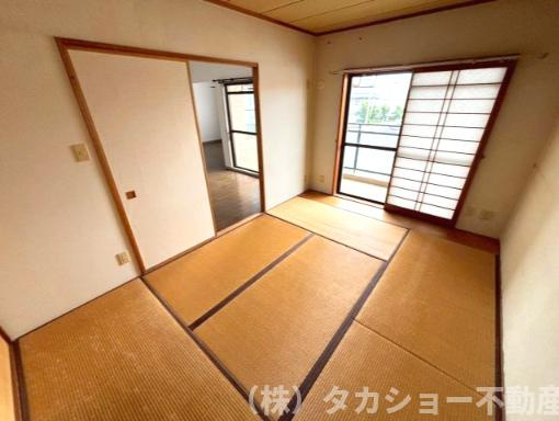 サウスヒルズ中央　16号棟の和室|和室があれば、来客や子供用のスペースとして活躍します