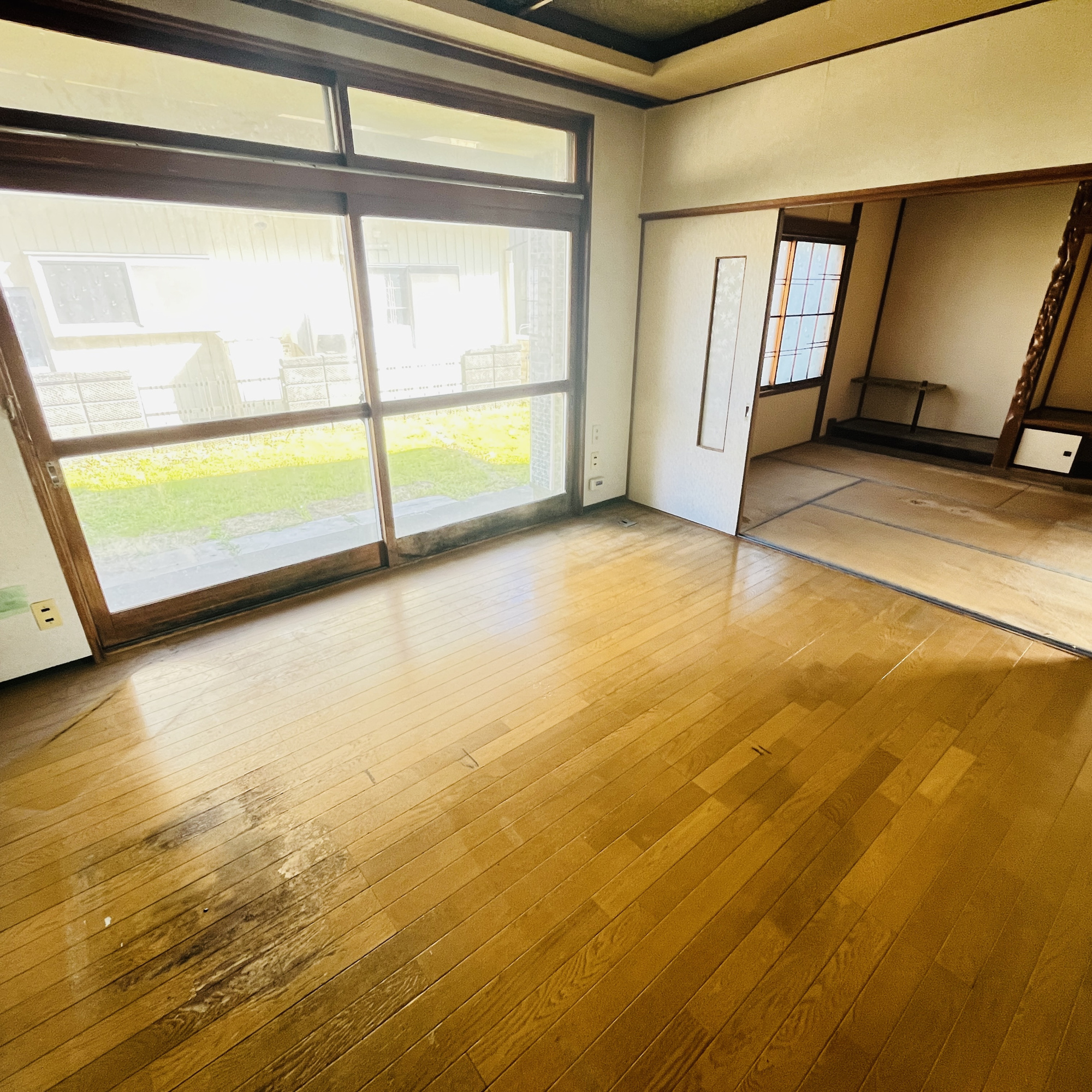 登別市中央町7丁目6-2　中古住宅の居間・リビング