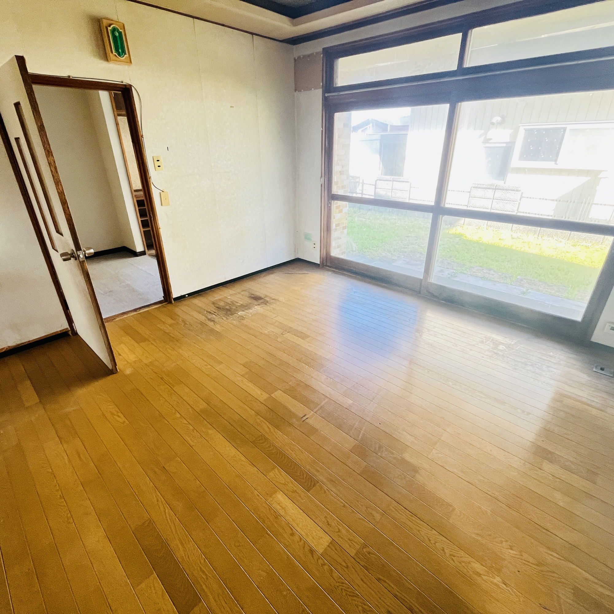 登別市中央町7丁目6-2　中古住宅の居間・リビング