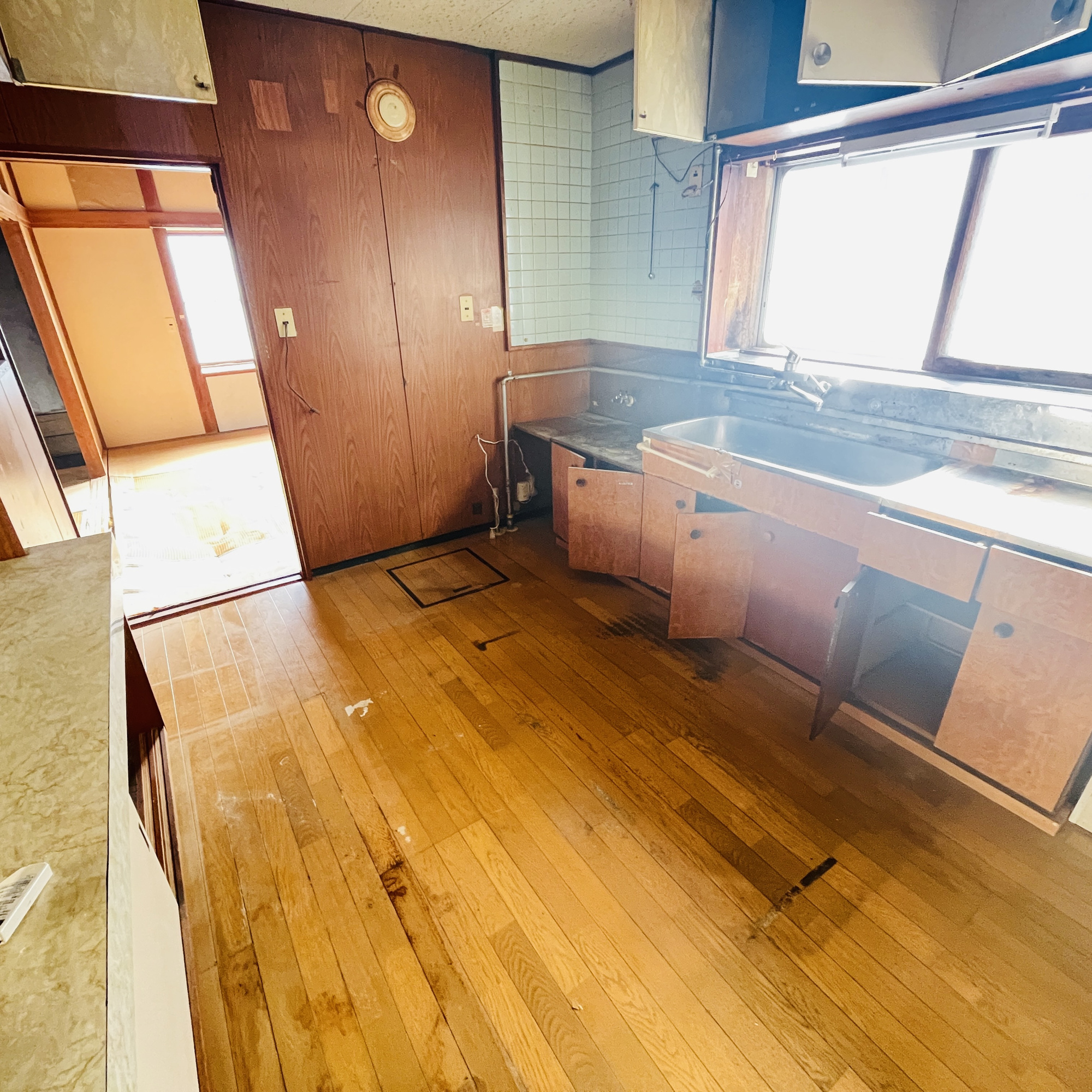 登別市中央町7丁目6-2　中古住宅のキッチン
