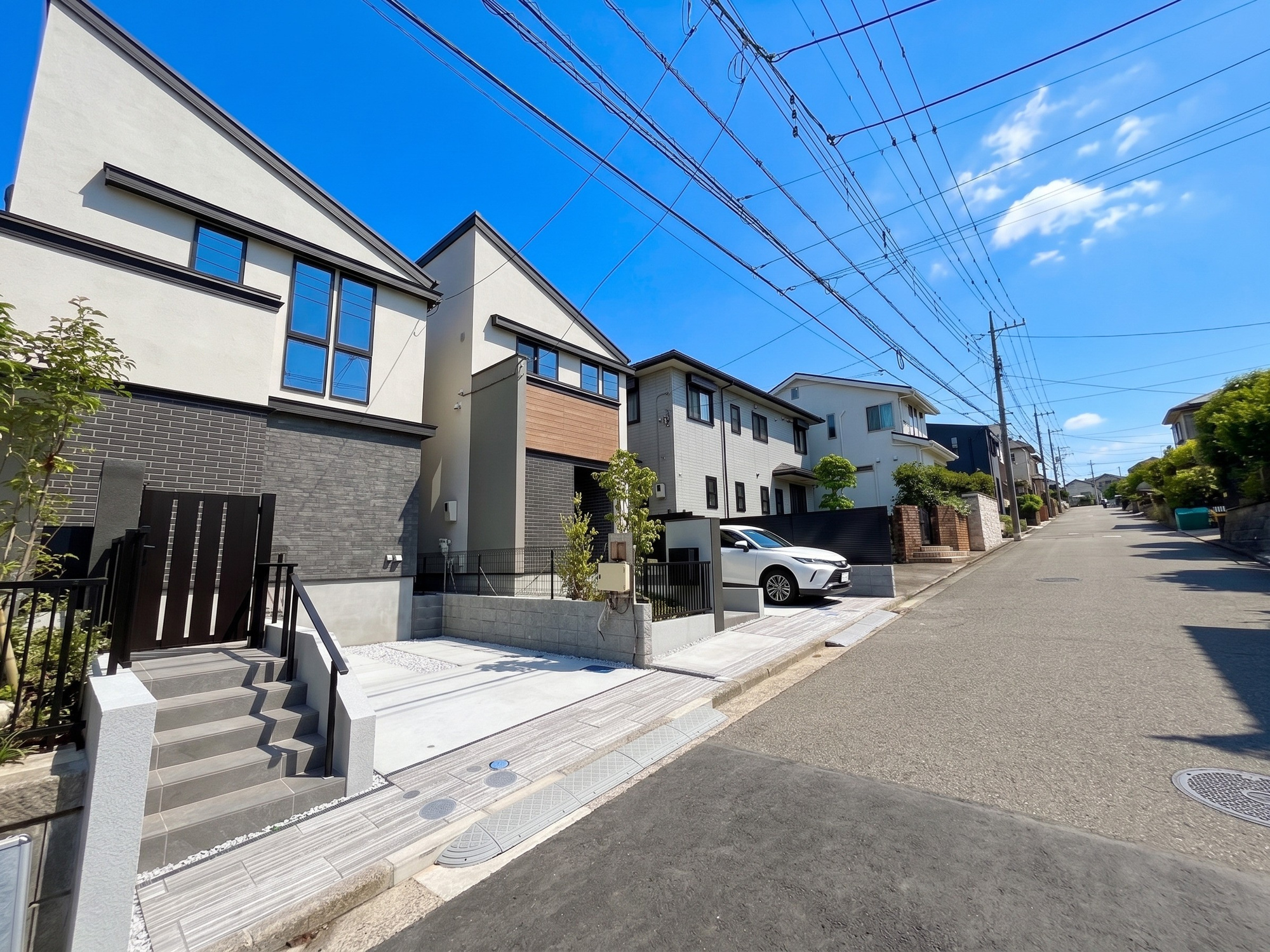 新築分譲［ミラクラスあざみ野南］の前面道路含む現地写真|2026年6月撮影