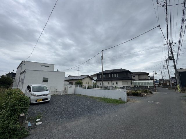 -三丁目不動産-　本庄市柏1丁目　注文住宅　オール電化の前面道路含む現地写真