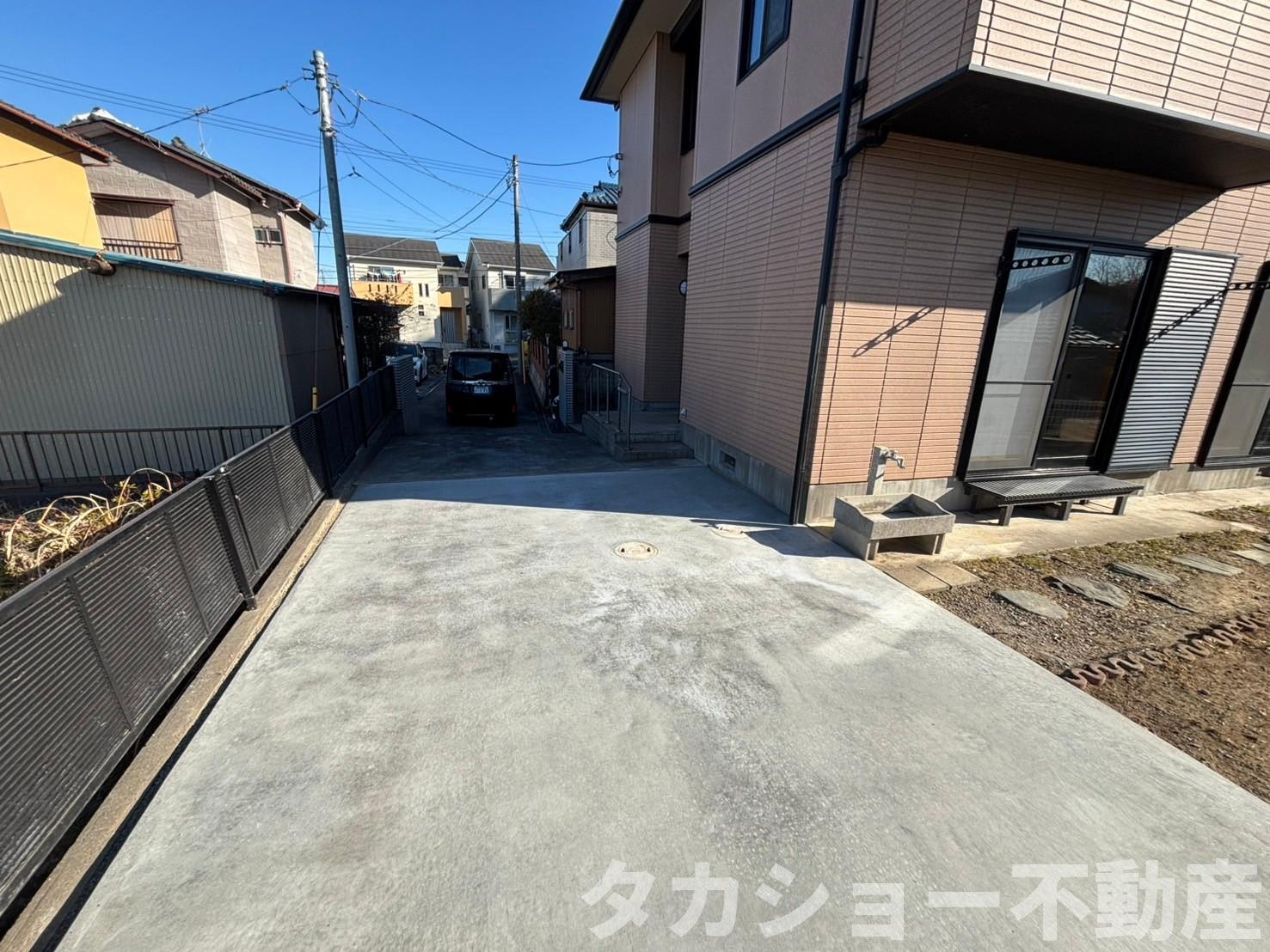 市原市惣社　中古戸建の駐車場