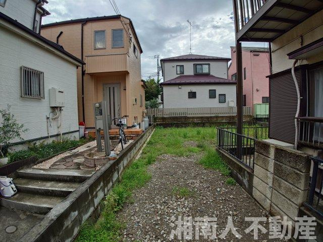 茅ヶ崎市甘沼　売地の外観|旗竿地です