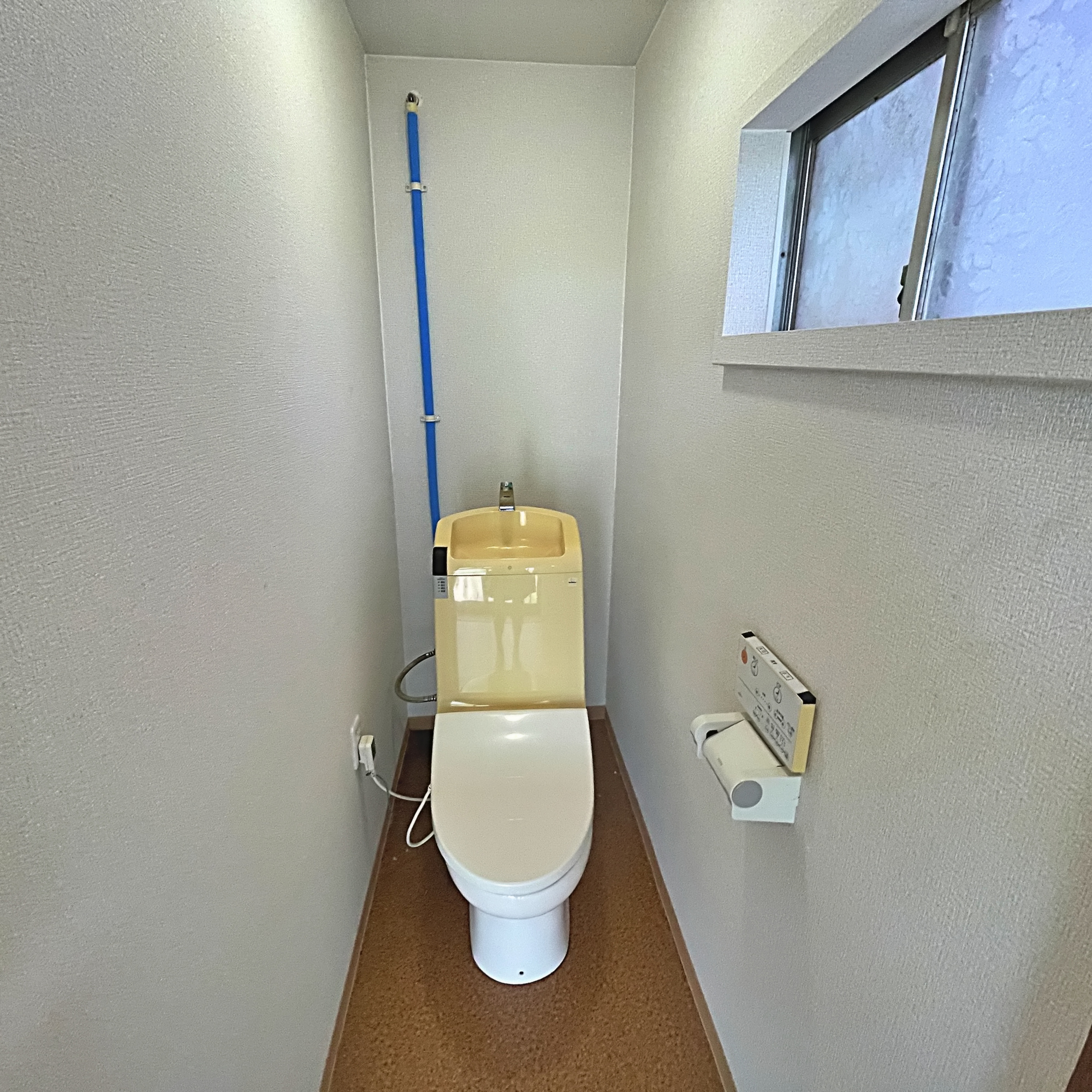 室蘭市高砂町1丁目5-15　中古住宅のトイレ