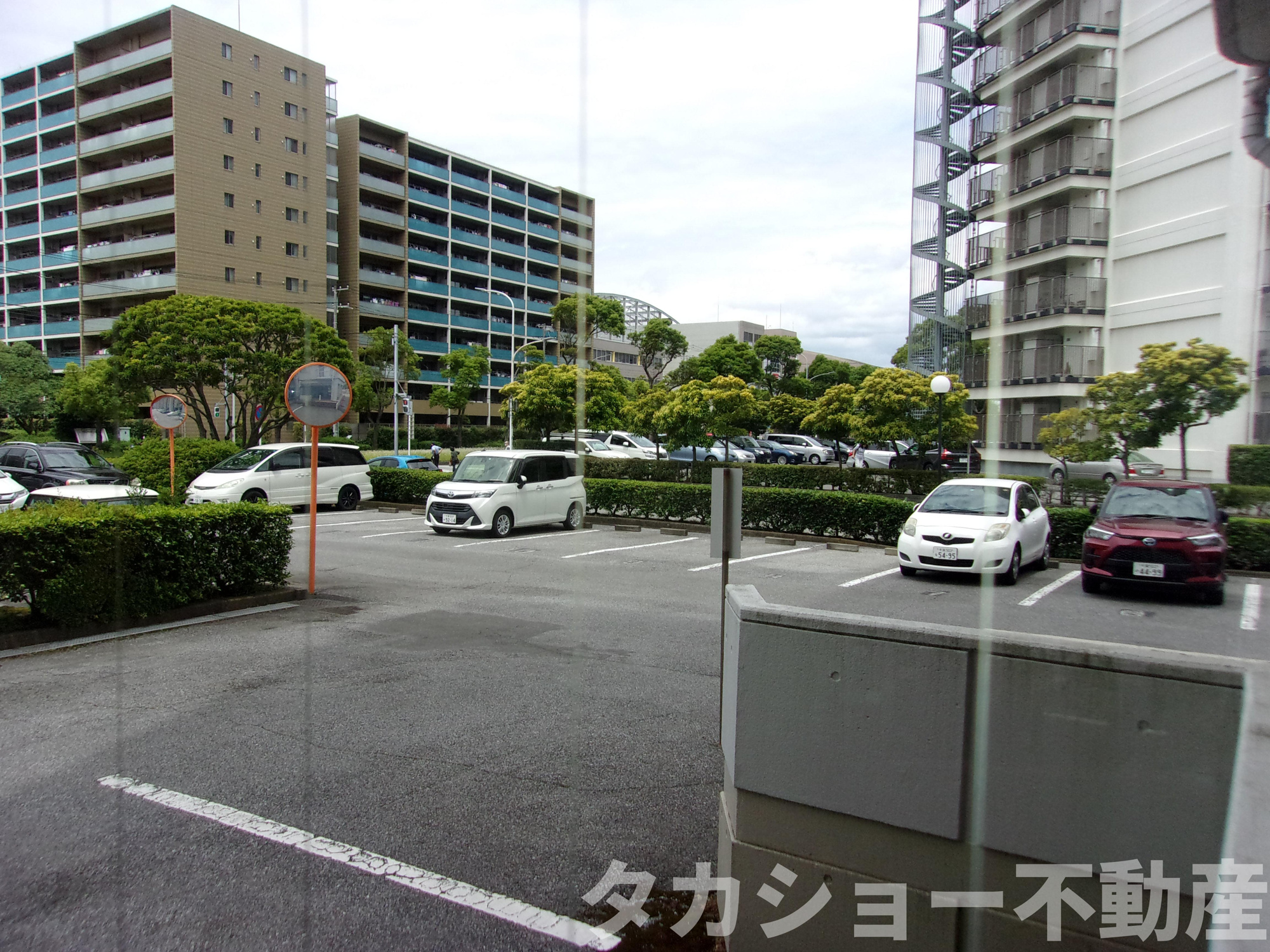 検見川ハウス　D棟の駐車場|カースペースがあります