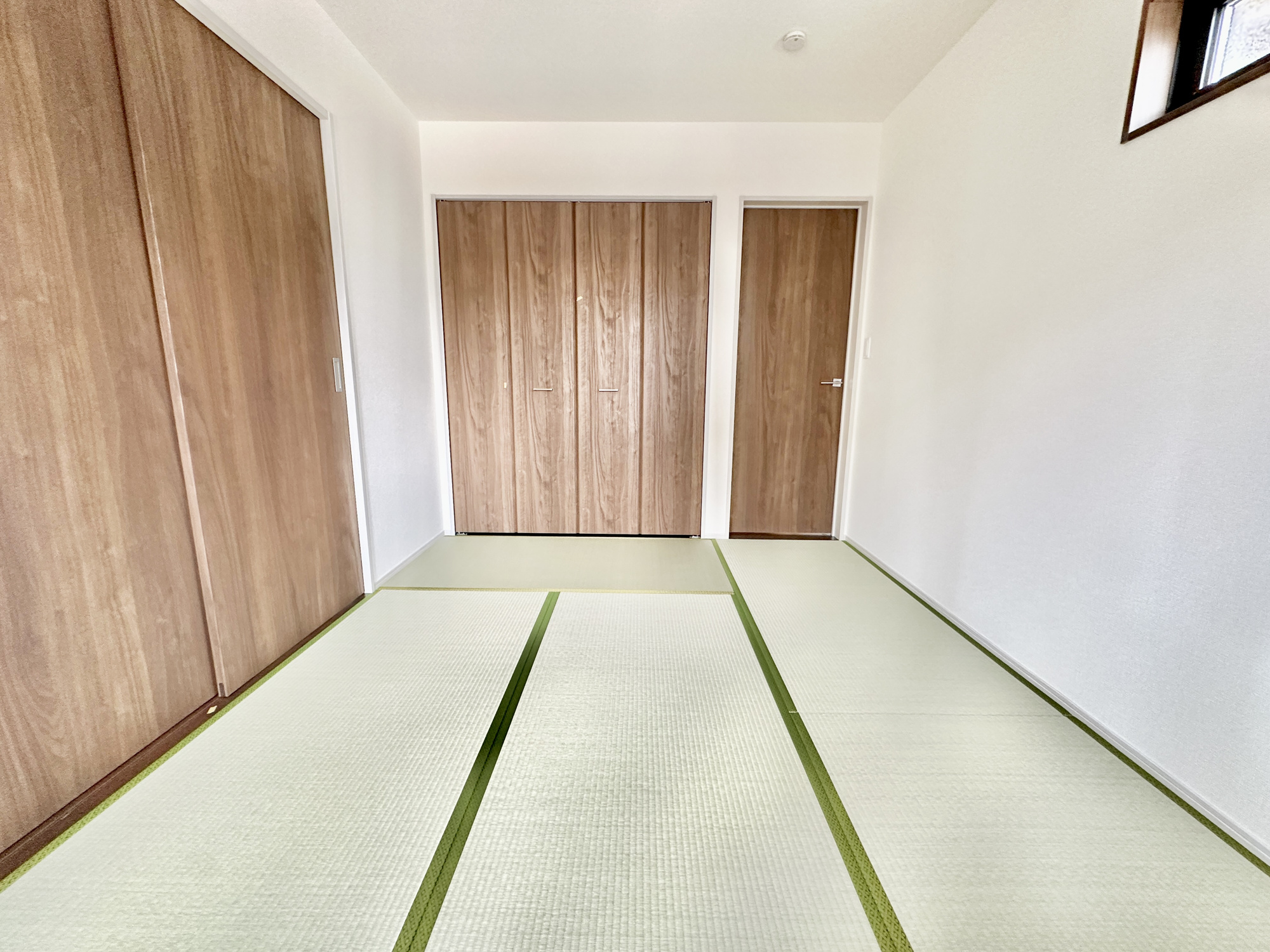 鹿沼市千渡　中古戸建の和室|洋室畳敷き、畳があることにより客間や落ち着いた空間になります。