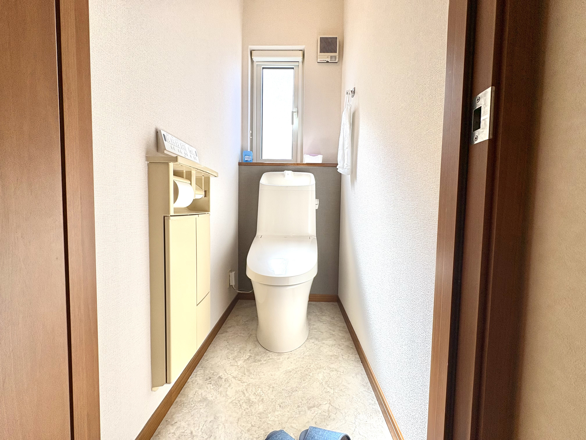 名取市愛島台二丁目中古戸建のトイレ