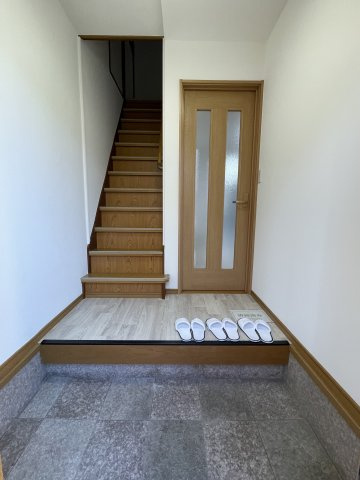 堺市中区深井北町52-54の玄関|玄関です