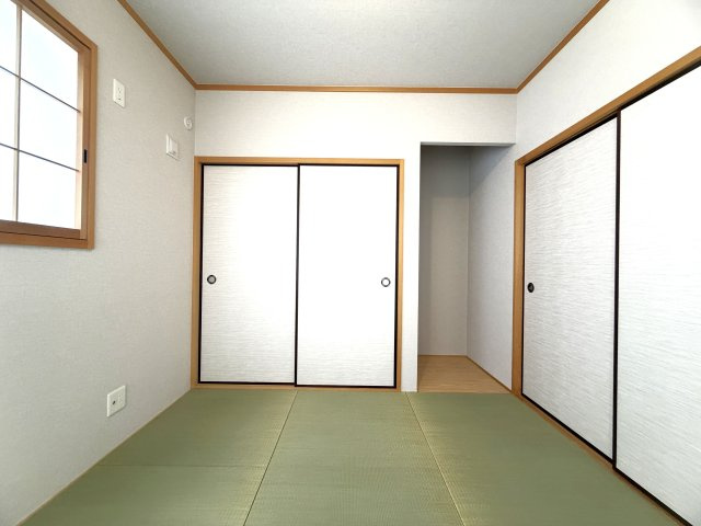 堺市美原区大保戸建の和室|ゆったりとくつろげる和室です