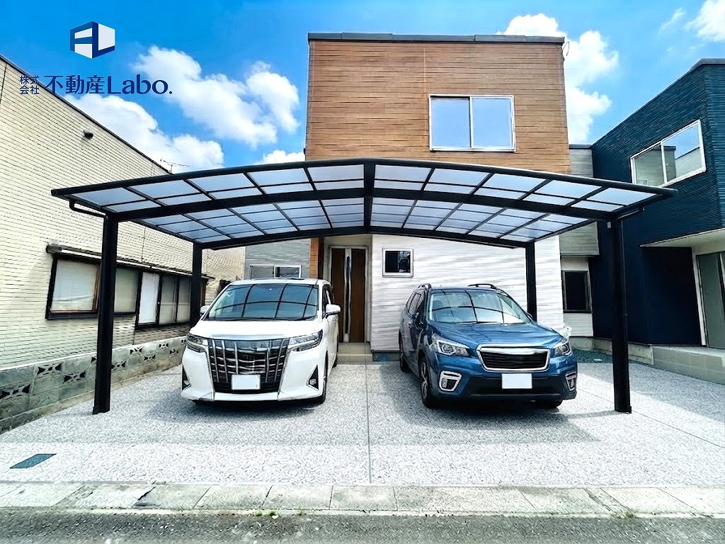 清水区川原町13期　新築分譲住宅　全２棟のその他|●外構CG● 外観写真のカーポート、車はCGでイメージとなります。別途、追加工事でカーポートの設置も可能です♪