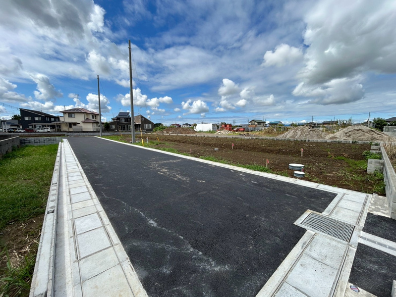 分譲地内開発道路現地写真（2026/09/05撮影）