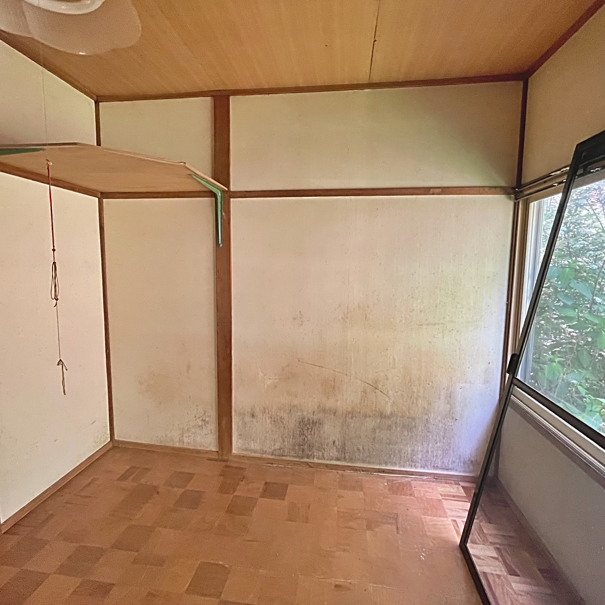 室蘭市増市町1丁目9-5 　中古住宅の洋室