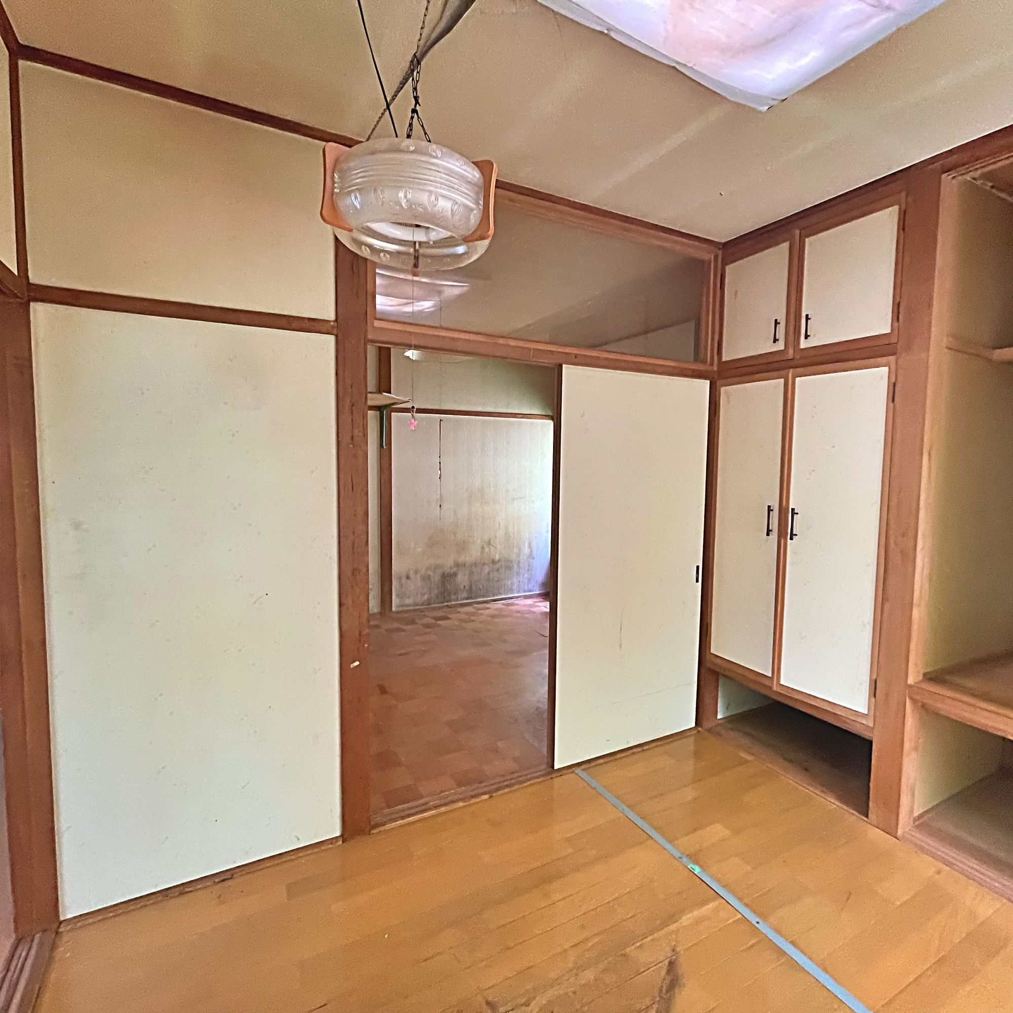 室蘭市増市町1丁目9-5 　中古住宅の洋室