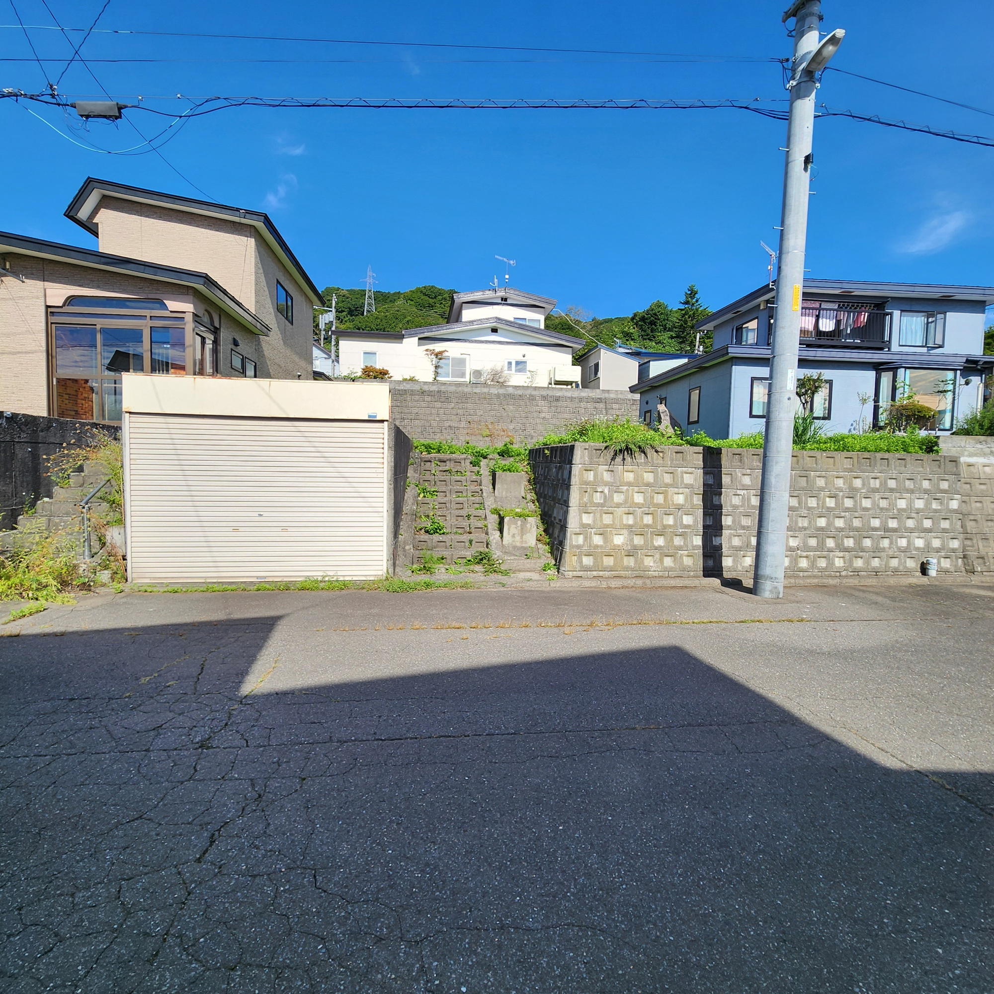 登別市新生町5丁目21-16　土地の前面道路含む現地写真