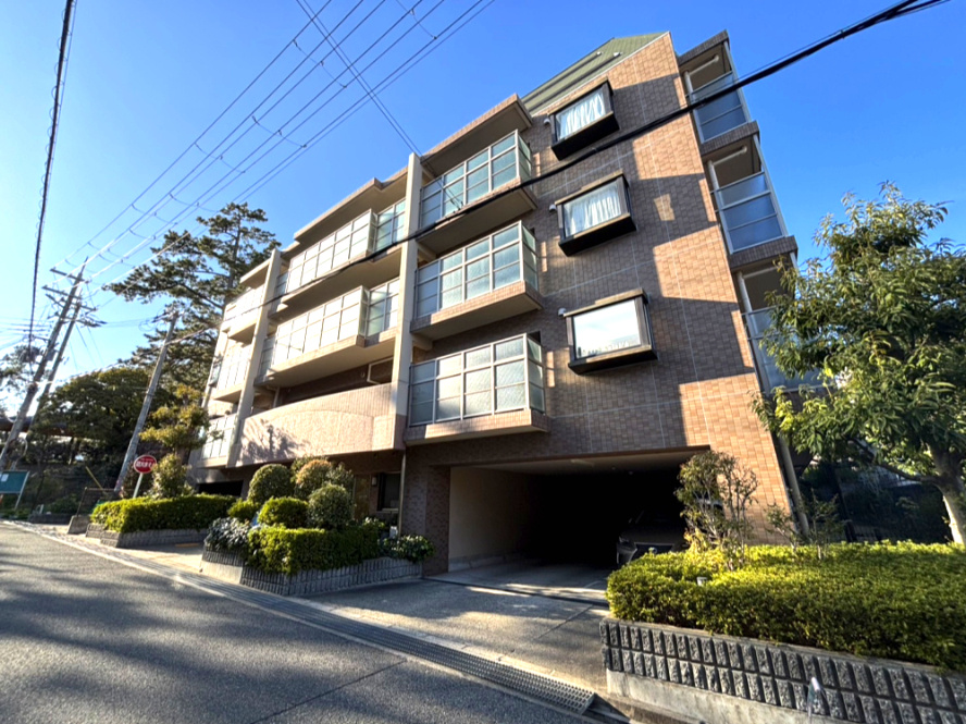 イトーピア夙川結善町の外観