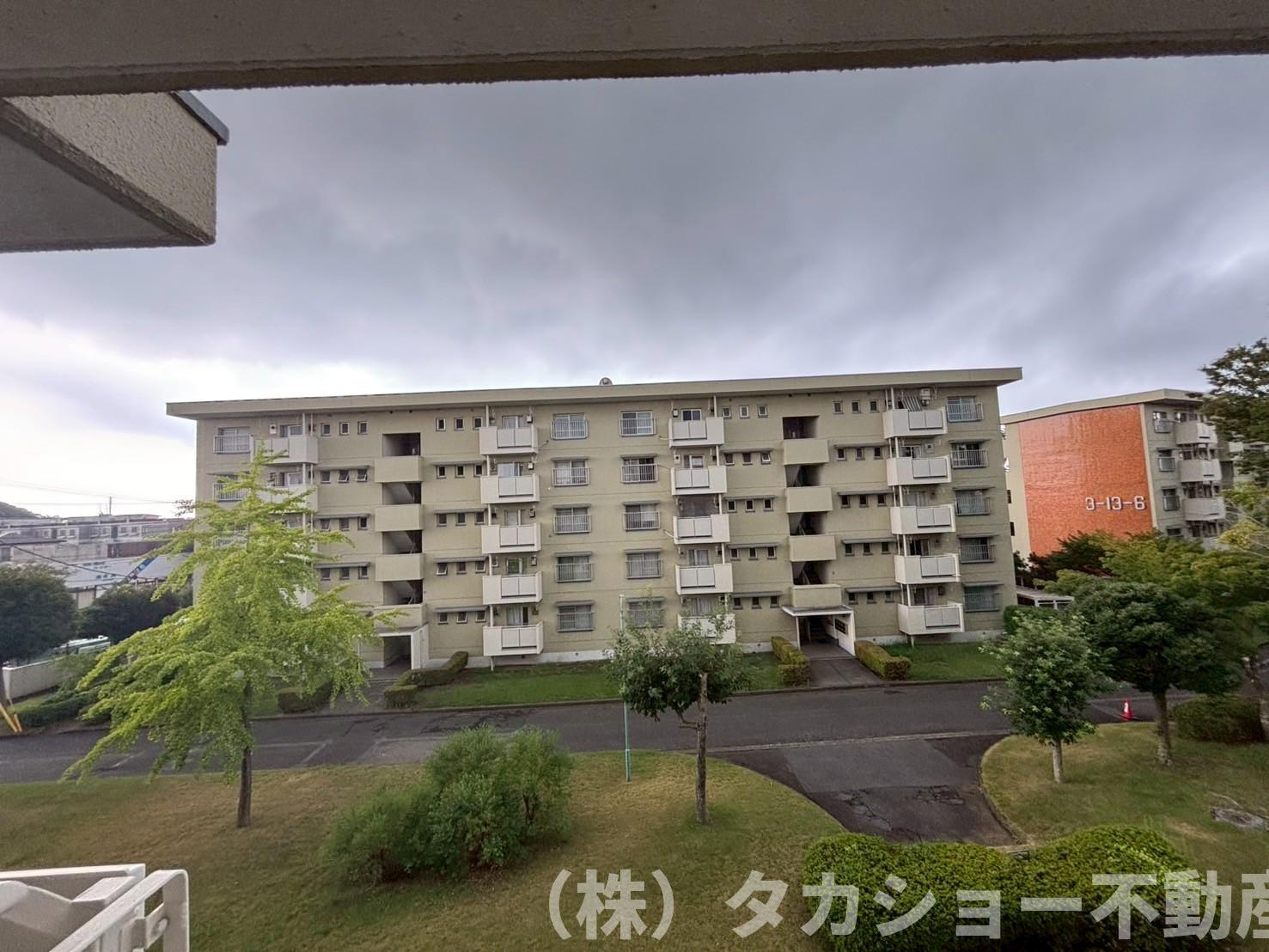 みつわ台三丁目13番住宅8号棟の展望
