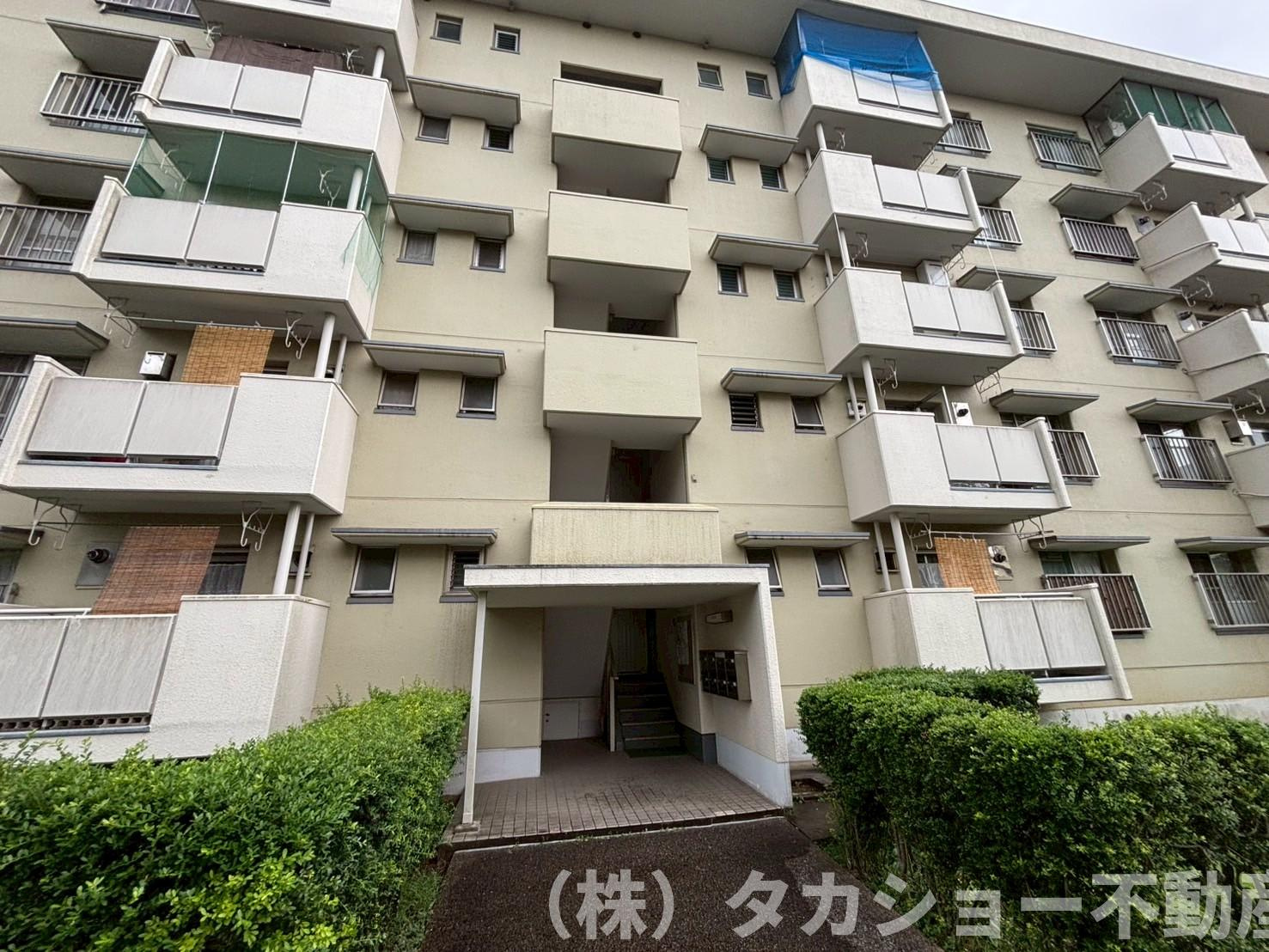 みつわ台三丁目13番住宅8号棟の外観|きれいな外観です