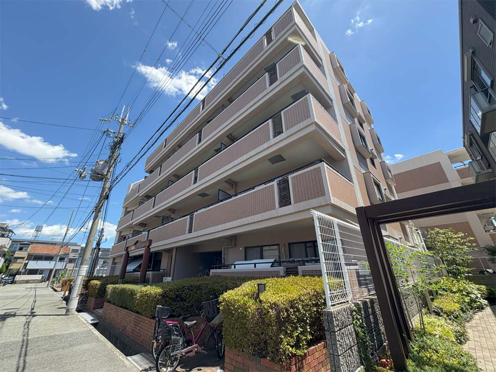 ソルディオ武庫之荘本町の外観|平成９年８月築、総戸数27戸