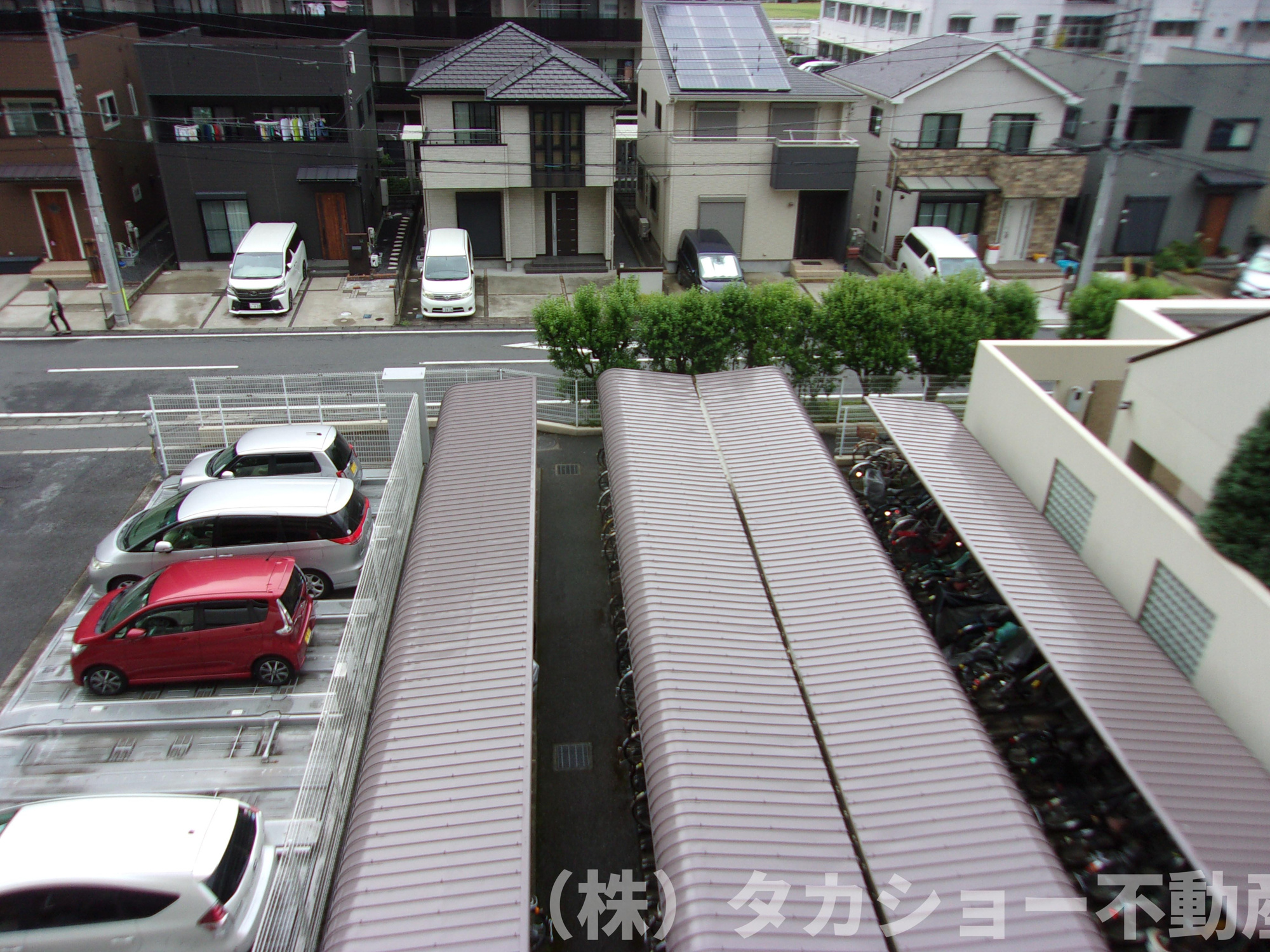 市原八幡パークホームズの駐車場