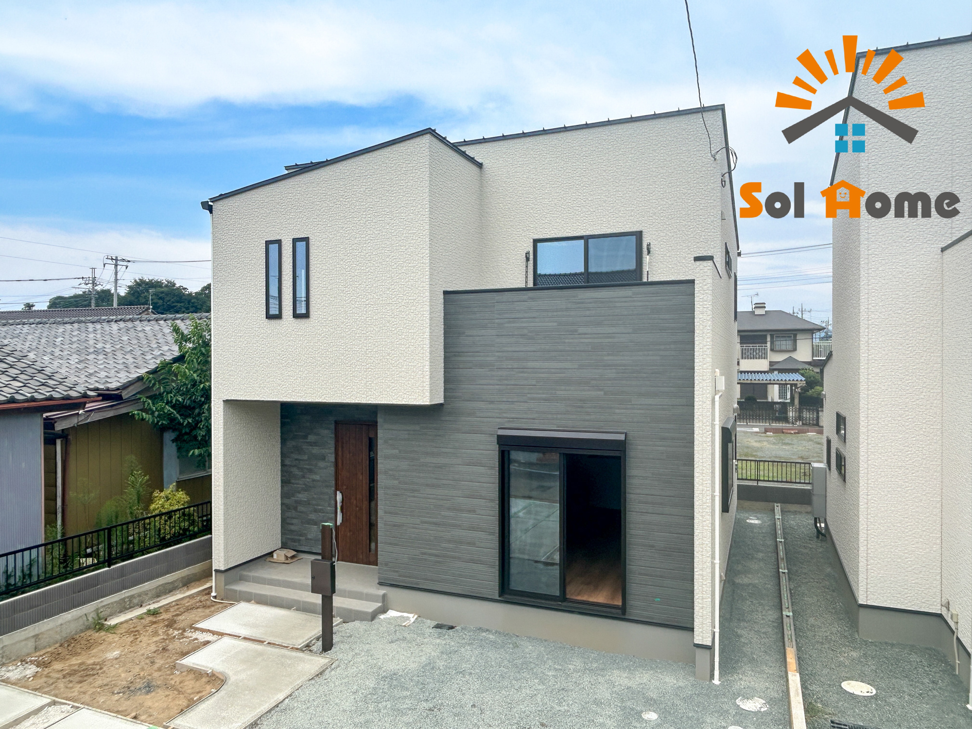 伊勢崎市昭和町第5期　新築住宅全2棟の外観|◆本日のご案内も大歓迎です♪◆ 図面や写真では分からない部分を不動産のプロが丁寧にご説明いたします！！ 年中無休のソルホームはいつでもお問い合わせをお待ちしております♪