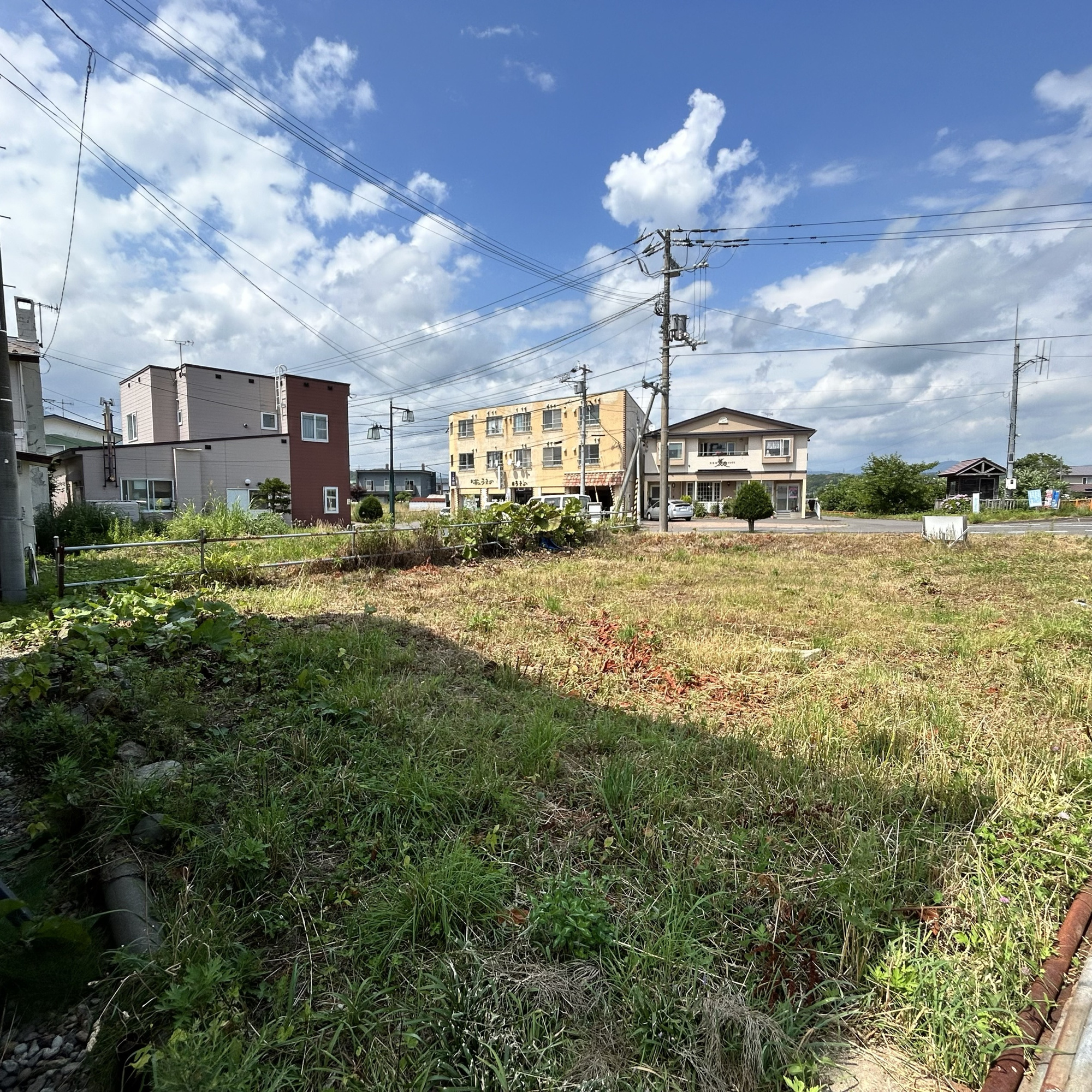 登別市富士町2丁目18番　他2筆　土地の土地図