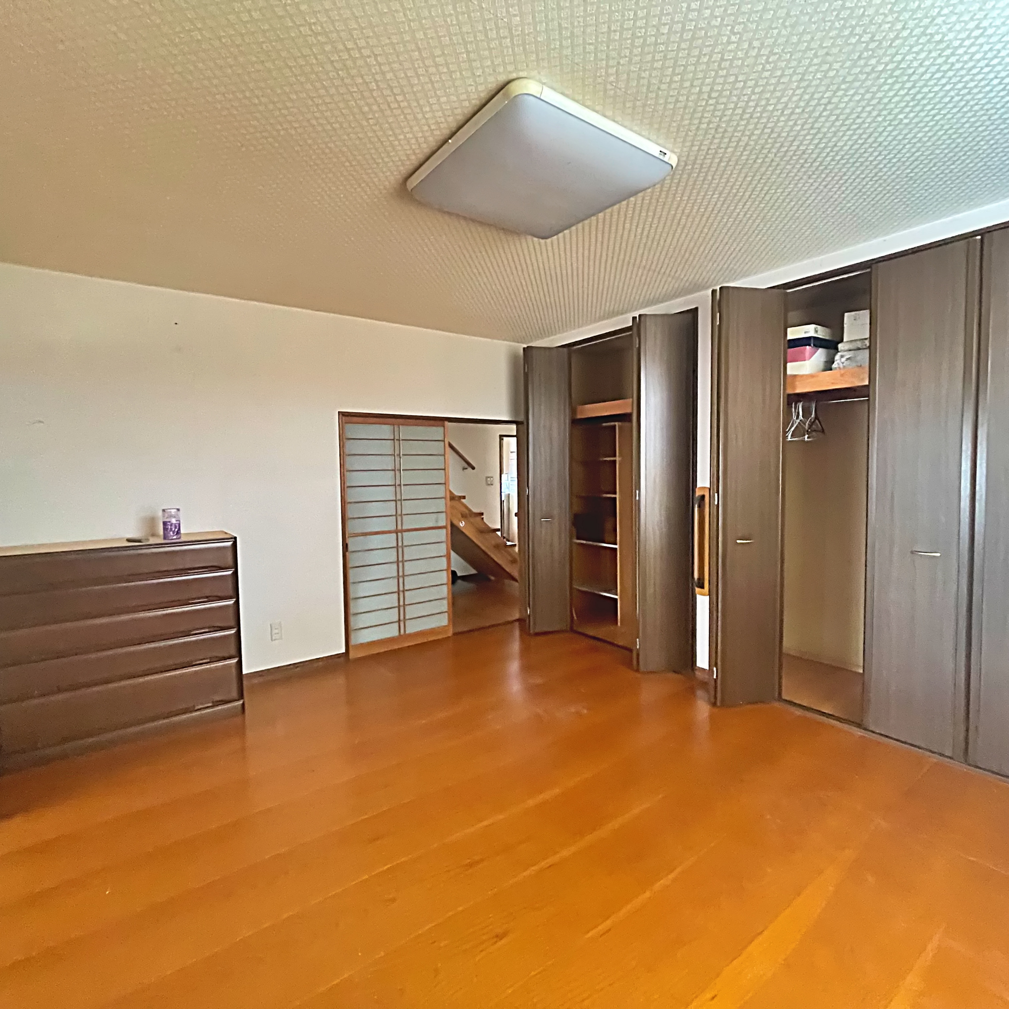 登別市片倉町3丁目11-2　中古住宅の洋室