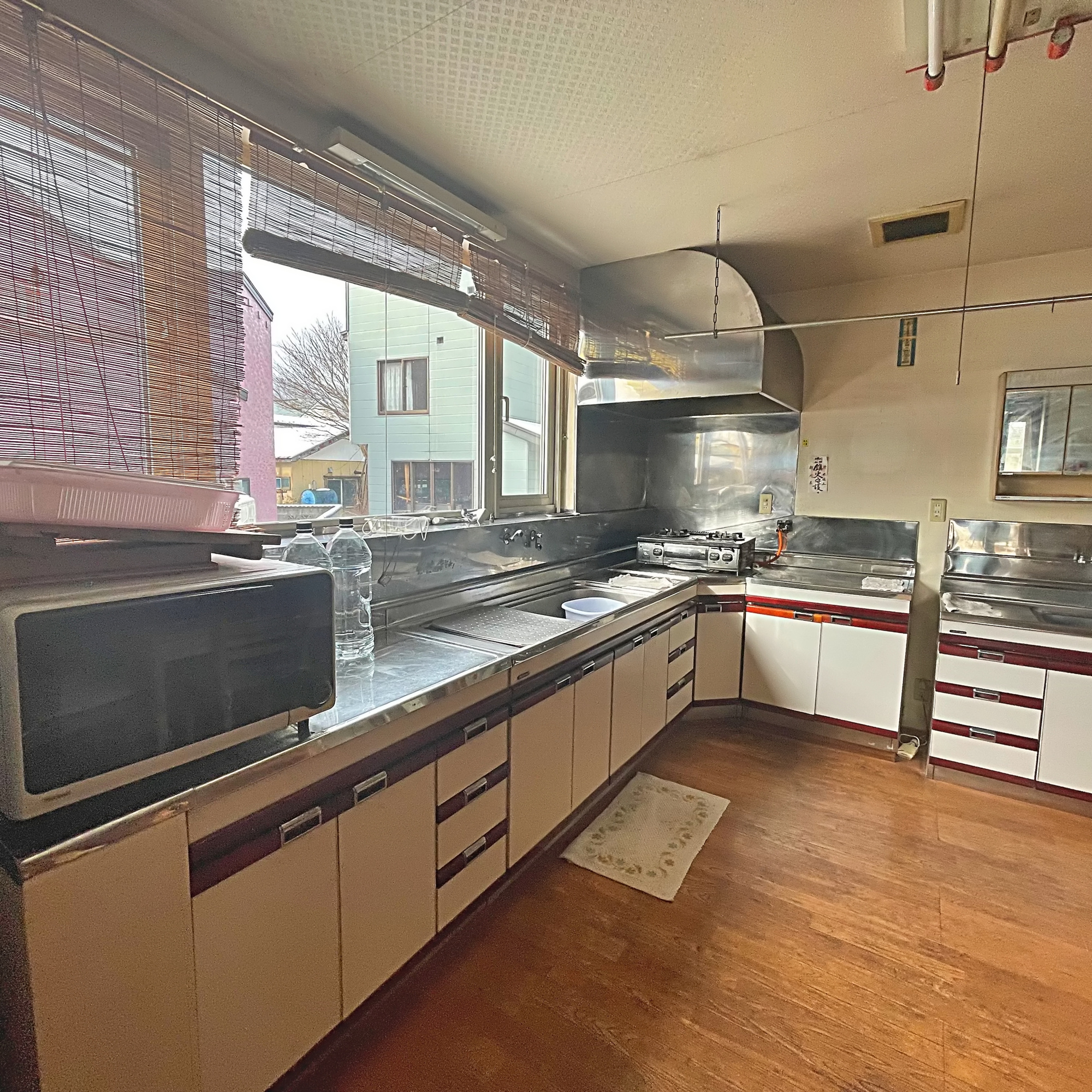 登別市片倉町3丁目11-2　中古住宅のキッチン