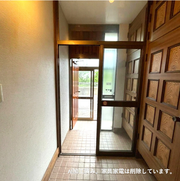 登別市新生町1丁目28-2　中古住宅の玄関