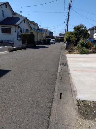 妻沼東4丁目　前面道路