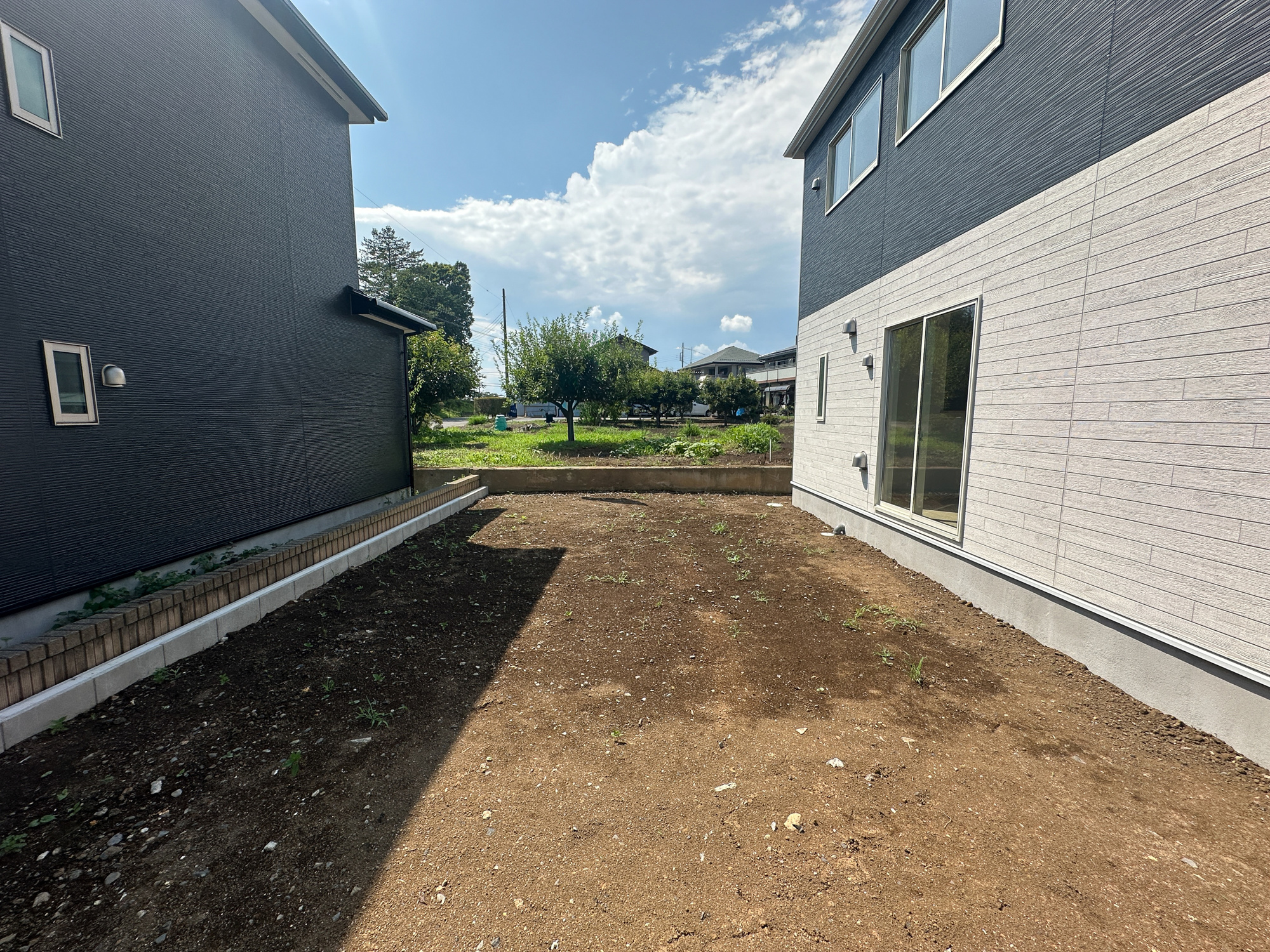 真岡市並木町３丁目の新築一戸建の庭|お庭での家庭菜園・ガーデニングを通じて、お子様と一緒に育てていくと、思い出も増えていきそうですね♪