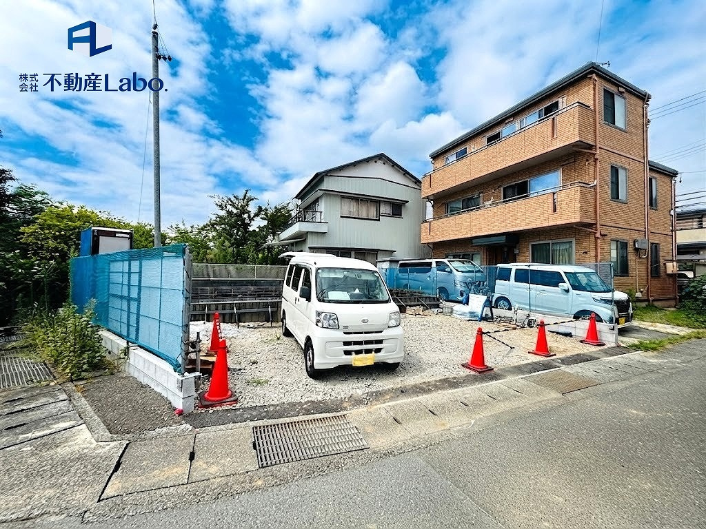 リーブルガーデン　清水区下野緑町　全1棟の前面道路含む現地写真|現在建築中♪
完成後の新生活をイメージしながらご見学いただけます♪