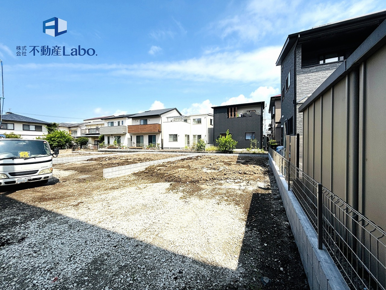 クレイドルガーデン　沼津市沼北町第4　全4棟の外観|●キッチン●
人気の対面式キッチン♪おご家族との会話やリビング全体の様子も見えて安心♪キッチン横幅は2.5ｍ以上あり調理スペースやシンクも広くお料理がしやすいキッチンとなっています♪