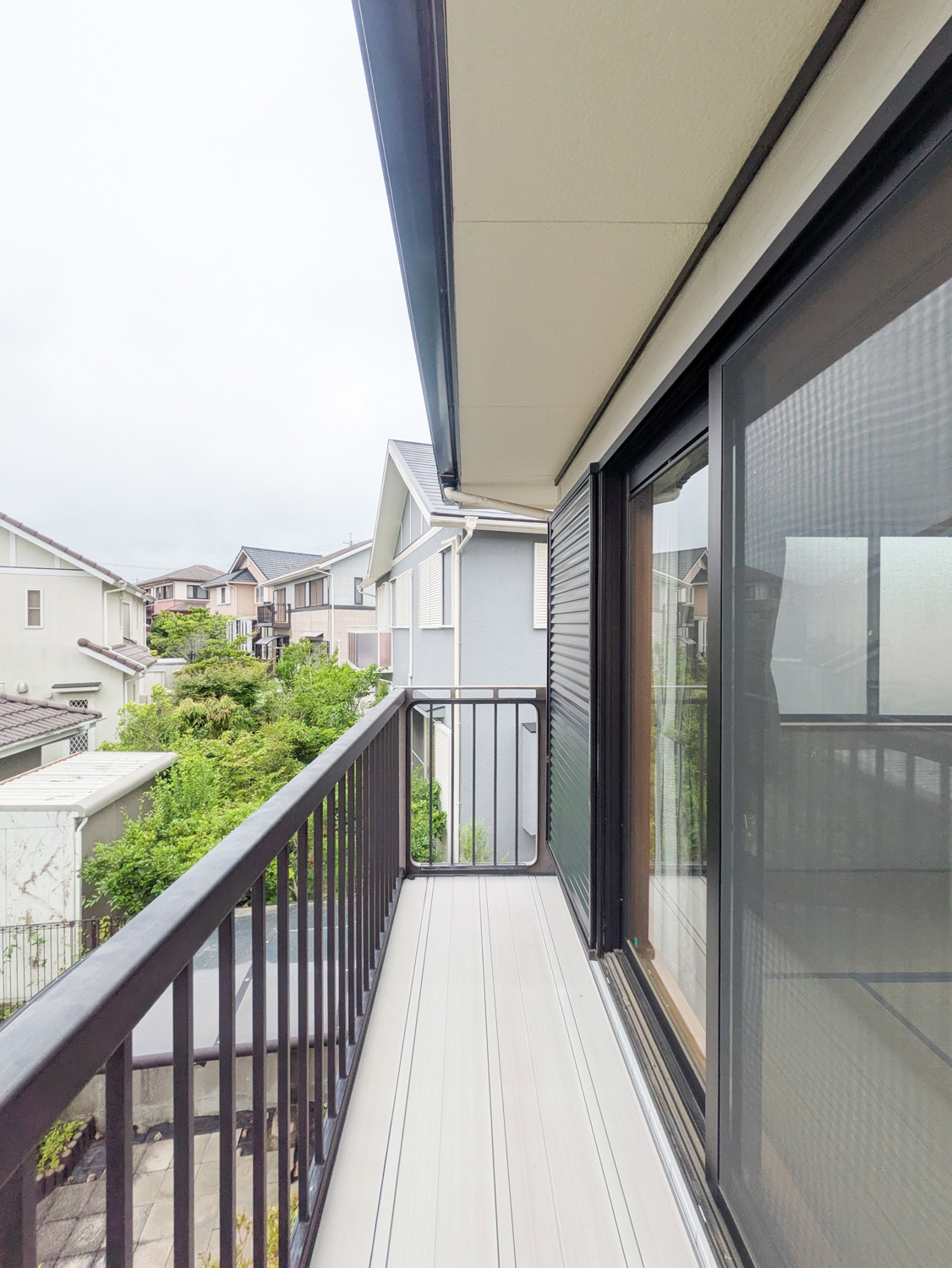 西山二丁目戸建のバルコニー|バルコニー付きです