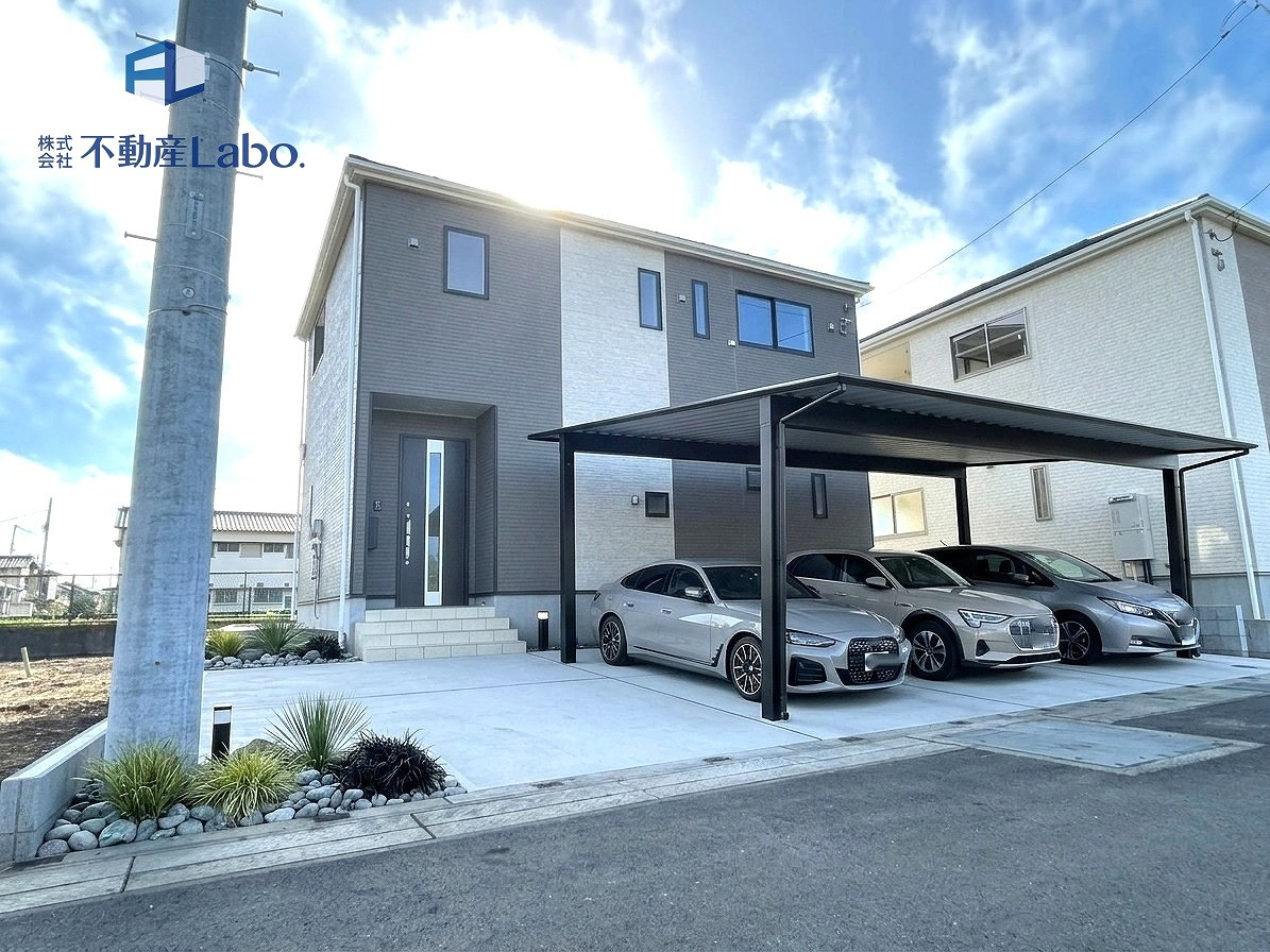 クレイドルガーデン　沼津市大諏訪　第8　全2棟のその他|●外構CG● 外観写真のカーポート、車はCGでイメージとなります。別途、追加工事でカーポートの設置も可能です♪